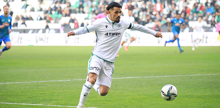 İttifak Holding Konyaspor’umuz Ç. Rizespor engelini 3-0 ile geçti