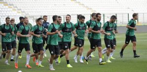 Konyaspor’umuz hazırlıklarına taktik çalışma ile devam etti