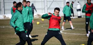 İttifak Holding Konyaspor’umuz günü tek antrenmanla değerlendirdi