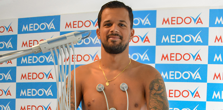 Futbolcularımız sağlık kontrolünden geçti